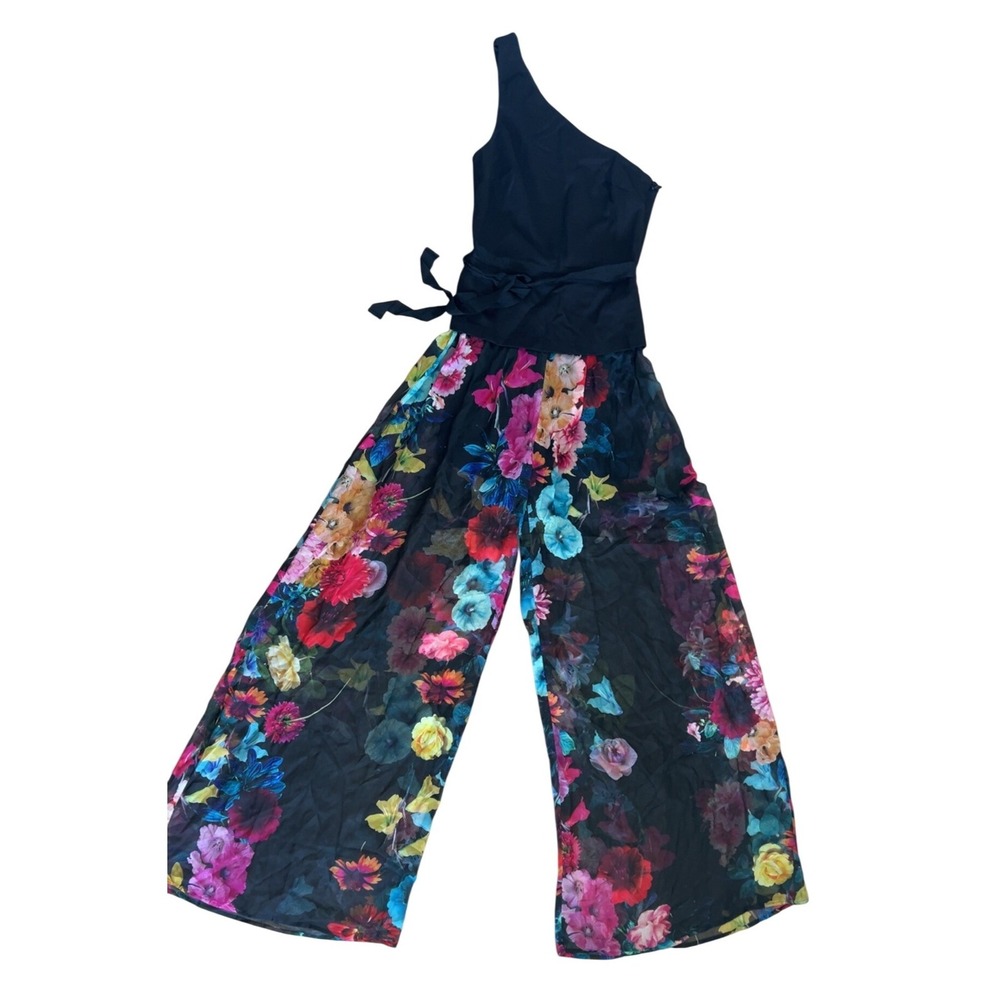 NWT Bebe floral romper jumpsuit one shoulder SZ: 0